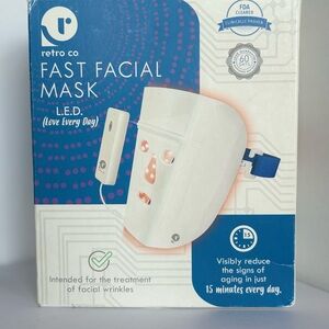Retro Co Fast Facial Mask LED